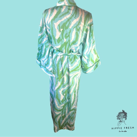 DVF xTarget Diane Von Furstenberg Satin Disco Zebra Green Robe Size S - Picture 7 of 8